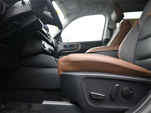 Used 2024 Ford Bronco Sport Outer Banks w/ Tech Package image 10