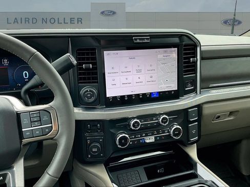 New 2026 Ford F350 Platinum w/ Platinum Plus Package AWD/4WD image 7