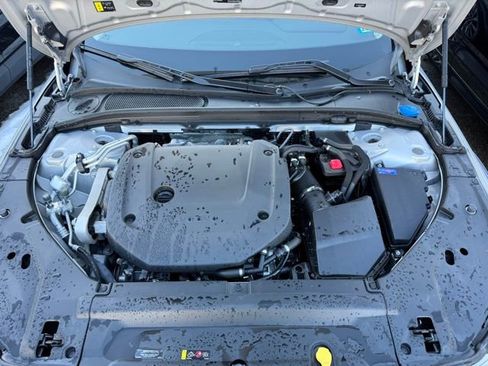 Certified 2024 Volvo V90 B6 Cross Country Plus image 14