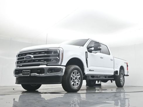 New 2026 Ford F250 Lariat w/ Lariat Premium Package image 45