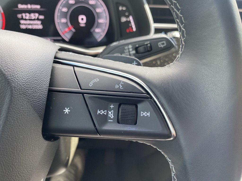 Used 2024 Audi Q8 Premium Plus AWD/4WD image 11