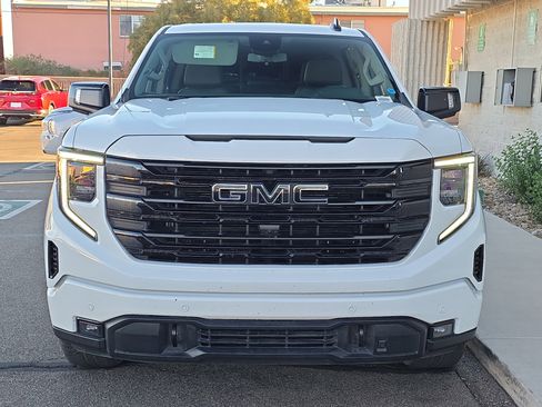 Used 2024 GMC Sierra 1500 Elevation w/ Elevation Premium Package image 2