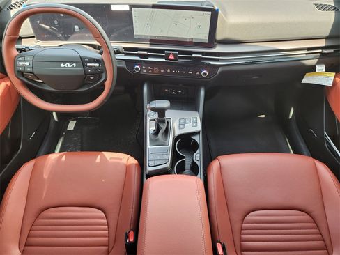 New 2026 Kia Sportage SX image 18