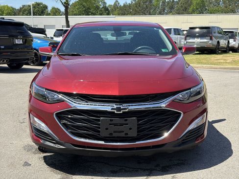 Used 2021 Chevrolet Malibu RS FWD image 3