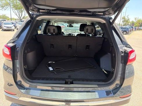 Used 2020 Chevrolet Equinox Premier w/ LPO, Cargo Package AWD/4WD image 17
