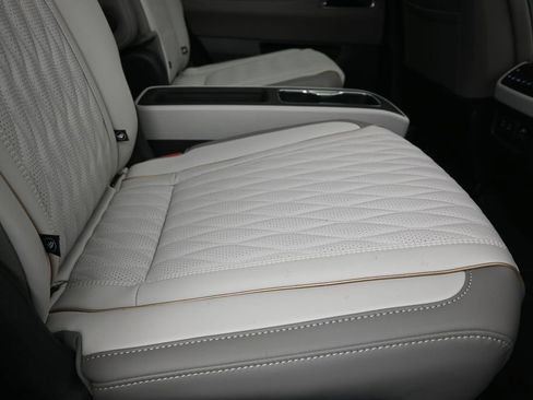 New 2026 INFINITI QX60 Autograph w/ Dark Cargo Package image 24