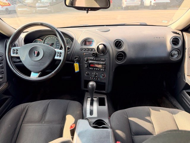 Used 2007 Pontiac Grand Prix w/ Sun And Sound Package FWD image 17