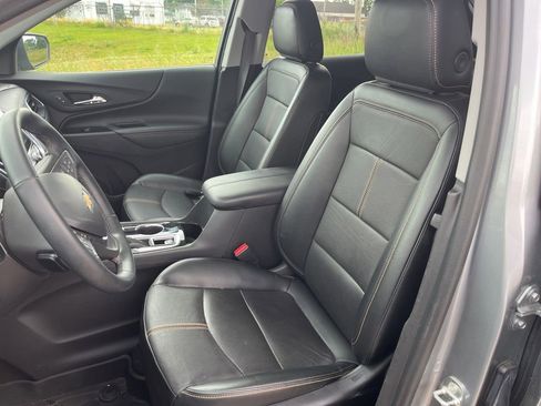 Used 2023 Chevrolet Equinox Premier w/ LPO, Floor Liner Package AWD/4WD image 14