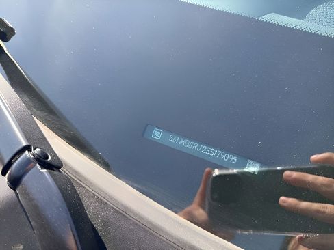 New 2025 Chevrolet Blazer EV LT image 33