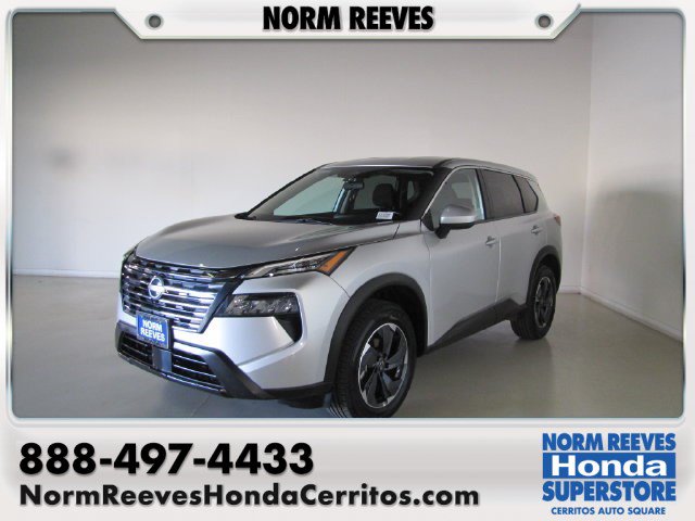 Used 2025 Nissan Rogue SV FWD image 24