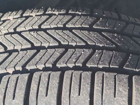 Used 2024 Jeep Wagoneer L Series III w/ Flexible Seating Group image 8