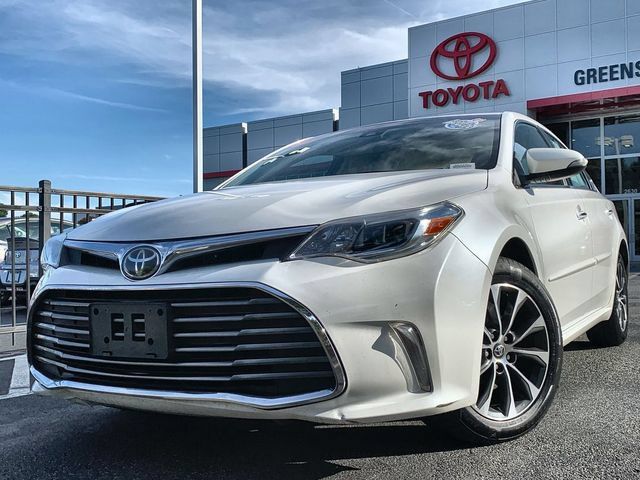 Used 2017 Toyota Avalon XLE w/ Carpet Mat Package FWD image 1
