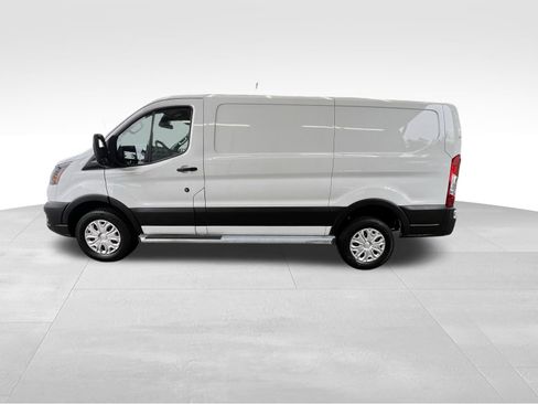 Used 2024 Ford Transit 250 Low Roof w/ Exterior Upgrade Package RWD image 16