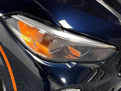 Used 2020 BMW X5 M50i w/ Premium Package image 30