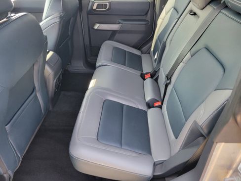 Used 2021 Ford Bronco Outer Banks image 11