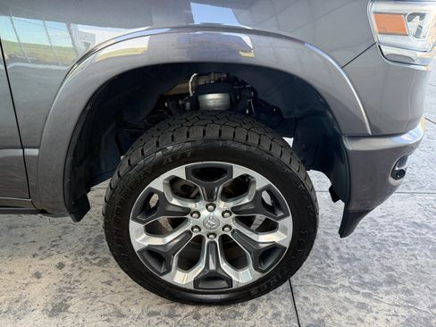 Used 2022 RAM 1500 Limited w/ Body Color Bumper Group AWD/4WD image 12