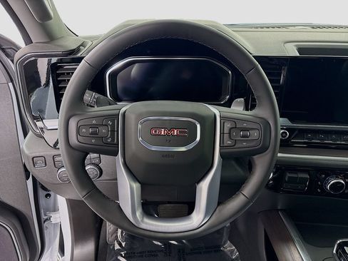 New 2026 GMC Sierra 1500 SLT w/ SLT Premium Plus Package AWD/4WD image 11
