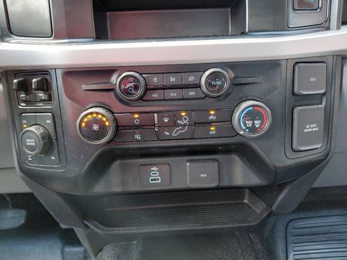 Used 2024 Ford F350 XLT w/ FX4 Off-Road Package AWD/4WD image 18