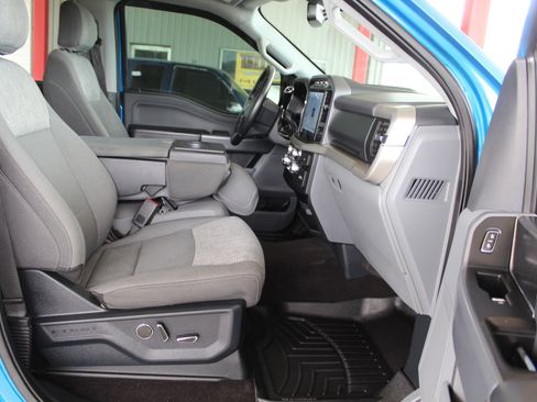 Used 2021 Ford F150 XLT w/ Equipment Group 302A High AWD/4WD image 14