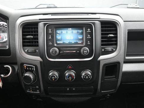 Used 2018 RAM 1500 Express w/ Express Value Package image 13