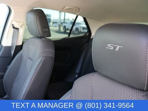 Used 2023 Buick Envision Preferred w/ Sport Touring Package image 17