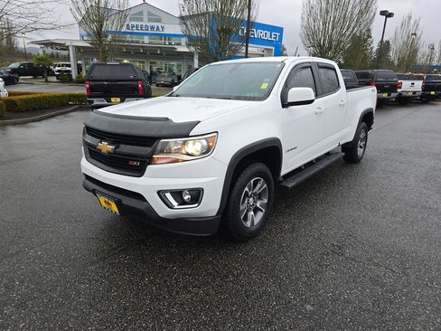 Certified 2015 Chevrolet Colorado Z71 image 2