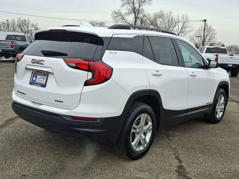 Used 2018 GMC Terrain SLE w/ Driver Convenience Package image 12