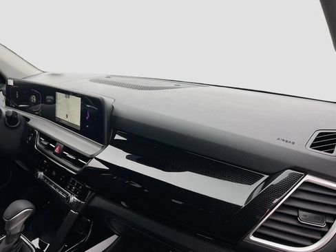 New 2026 Kia Seltos S FWD image 29