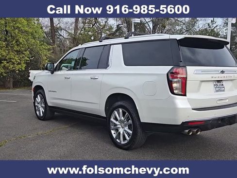 Used 2021 Chevrolet Suburban High Country w/ Premium Package image 7