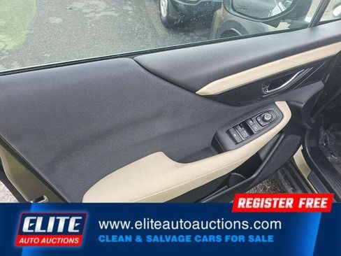 Used 2025 Subaru Outback Premium image 22