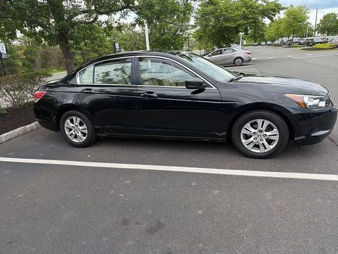 Used 2010 Honda Accord LX-P image 8