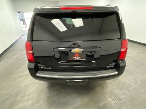 Used 2018 Chevrolet Tahoe Premier AWD/4WD image 5