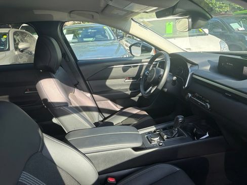 Used 2025 MAZDA CX-50 AWD 2.5 S w/ Preferred Package image 3