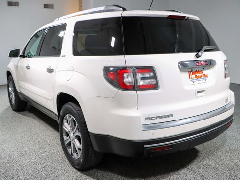 Used 2015 GMC Acadia SLT FWD image 9