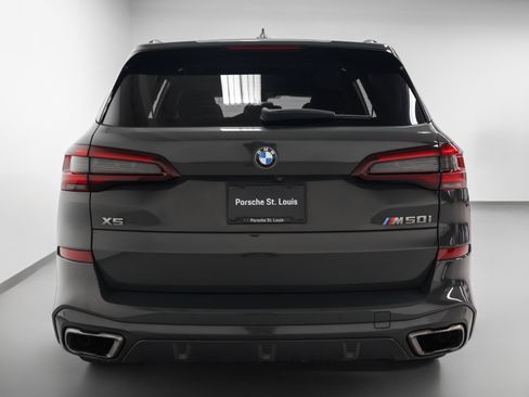 Used 2022 BMW X5 M50i w/ Executive Package image 11