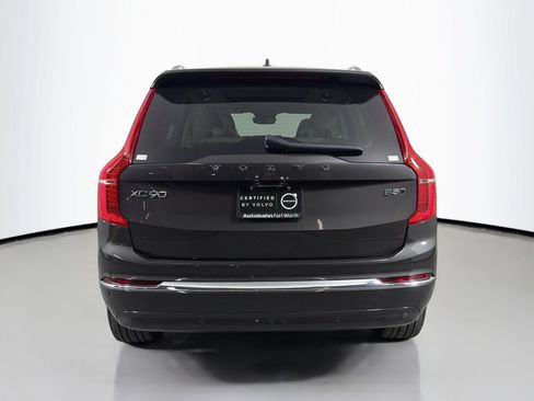Certified 2024 Volvo XC90 B5 Plus w/ Protection Package AWD/4WD image 7