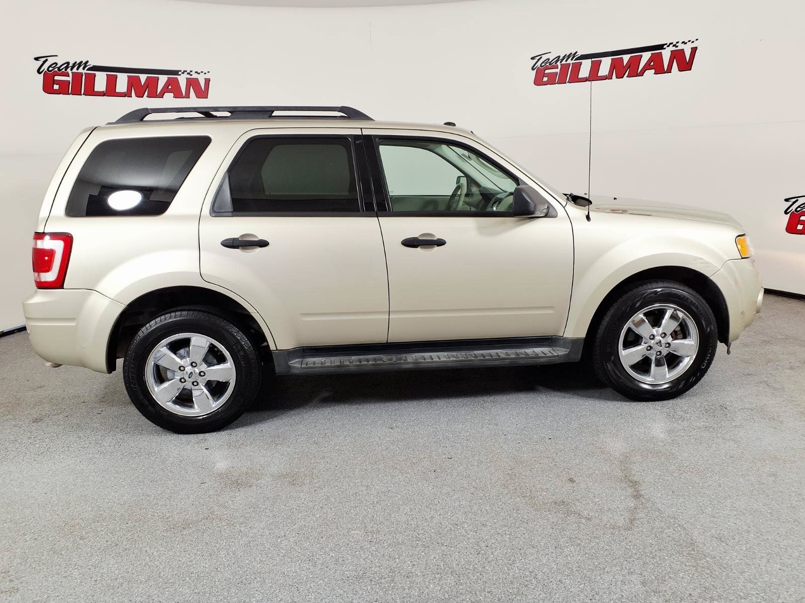 Used 2010 Ford Escape XLT FWD image 3
