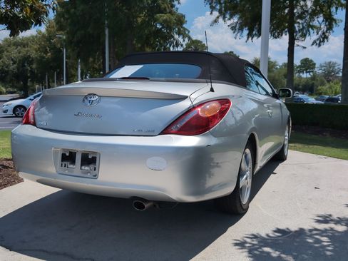 Used 2004 Toyota Solara SE FWD image 10