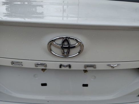 Used 2024 Toyota Camry SE FWD image 17