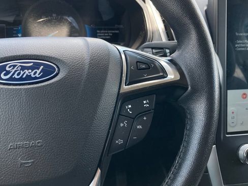Used 2024 Ford Edge SEL AWD/4WD image 18
