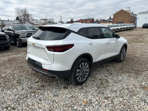Certified 2023 Chevrolet Blazer Premier image 3