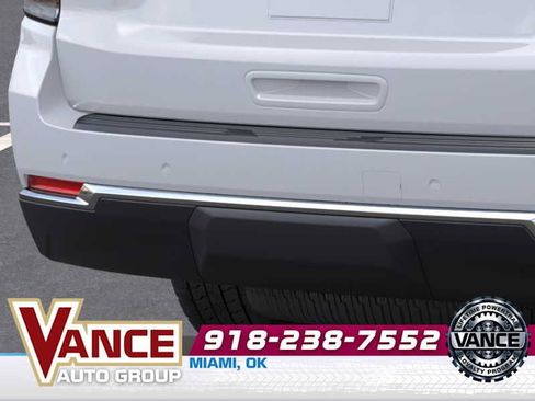New 2026 Chevrolet Suburban LS RWD image 14
