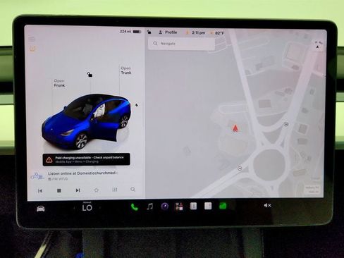 Used 2023 Tesla Model Y Long Range AWD/4WD image 22