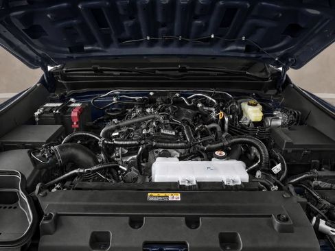 Used 2024 Toyota Tacoma SR RWD image 16