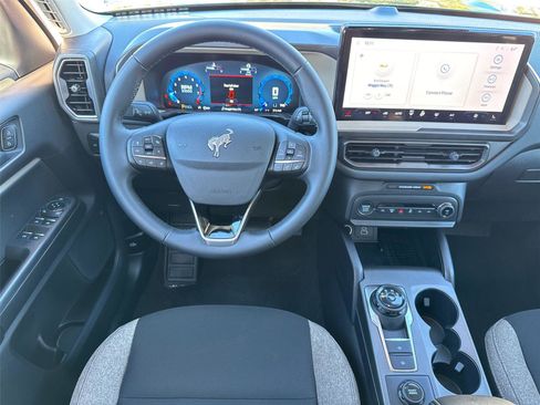 Used 2025 Ford Bronco Sport Big Bend w/ Convenience Package image 21