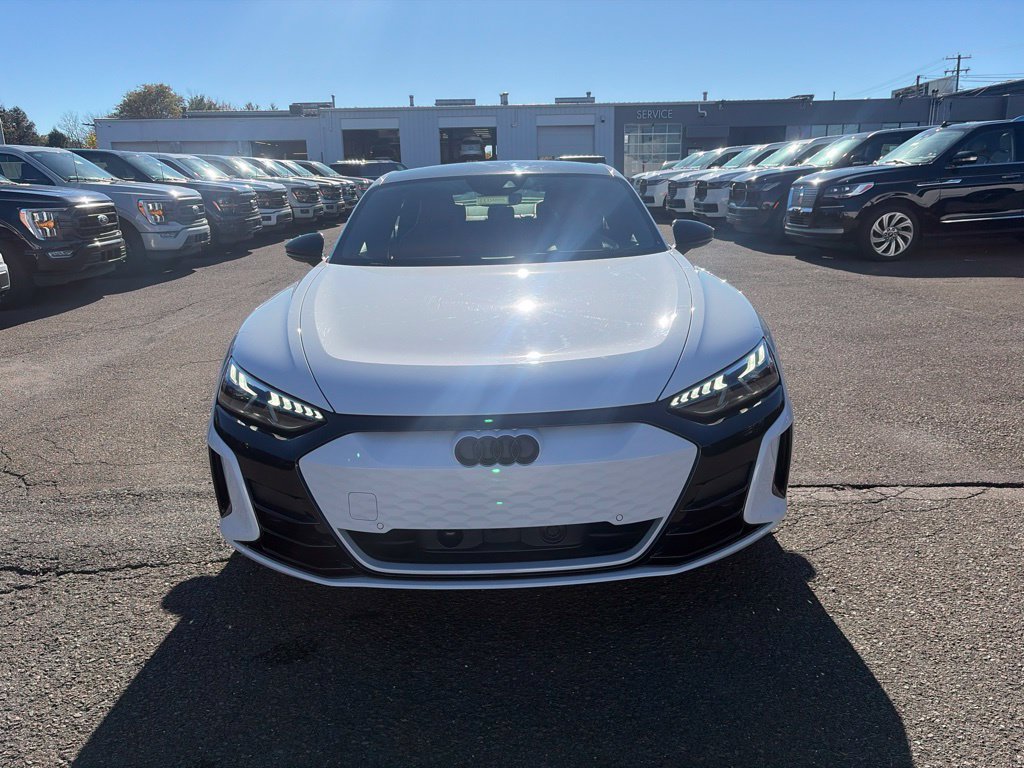 Used 2024 Audi RS e-tron GT w/ Carbon Performance Package AWD/4WD image 10