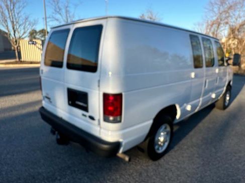 Used 2014 Ford E-150 and Econoline 150 image 23