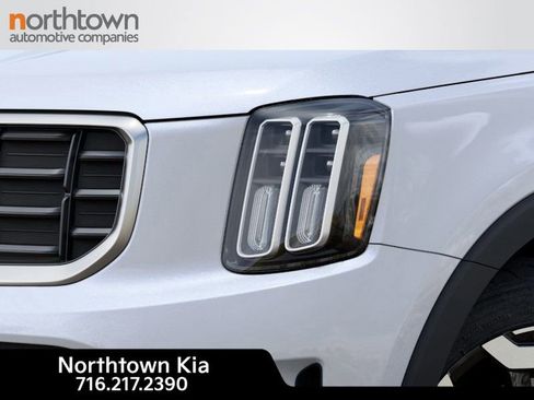 New 2025 Kia Telluride S image 11