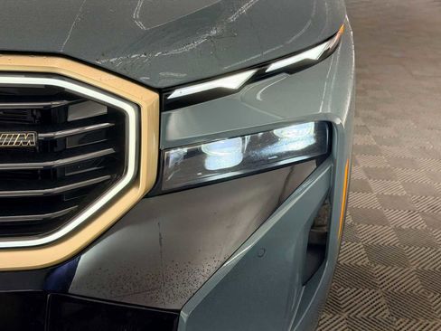 Used 2023 BMW XM w/ M Driver's Package image 10