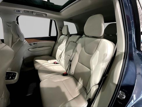 Used 2022 Volvo XC90 T8 Inscription Expression w/ Advanced Package AWD/4WD image 22